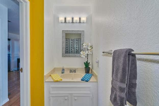 Building Photo - 675 Los Felices Cir N
