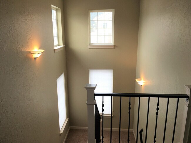 Building Photo - MILL RIVER CONDO (APP#3)