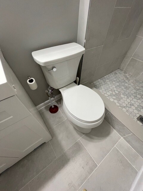 New Bathroom '24 - 2141 I St NW