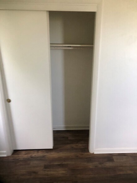 Building Photo - 2917 W County Road 400 N