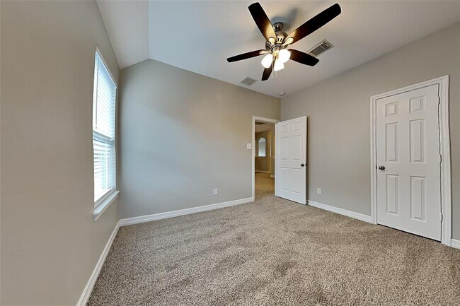 Building Photo - 12112 Forest Sage Ln