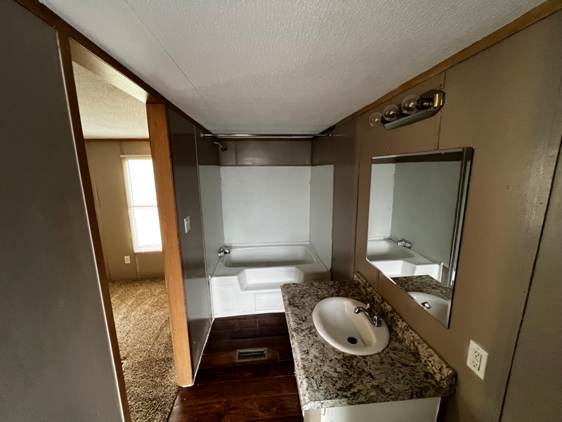 Building Photo - 18517 Prickley Ash Way