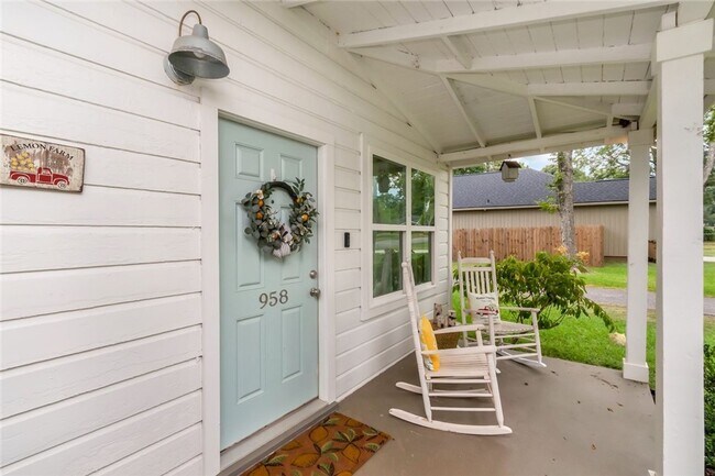 Building Photo - Special Home in Pinehurst