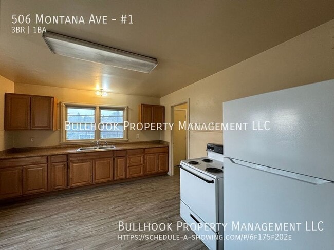 Building Photo - 506 Montana Ave