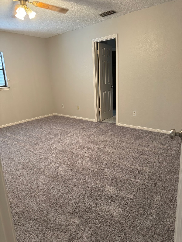 Building Photo - 3025 Quail Springs Rd