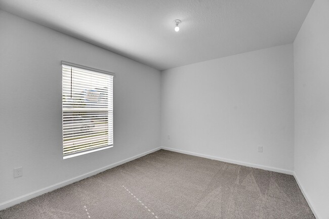 Building Photo - 5936 Mangrove Dr