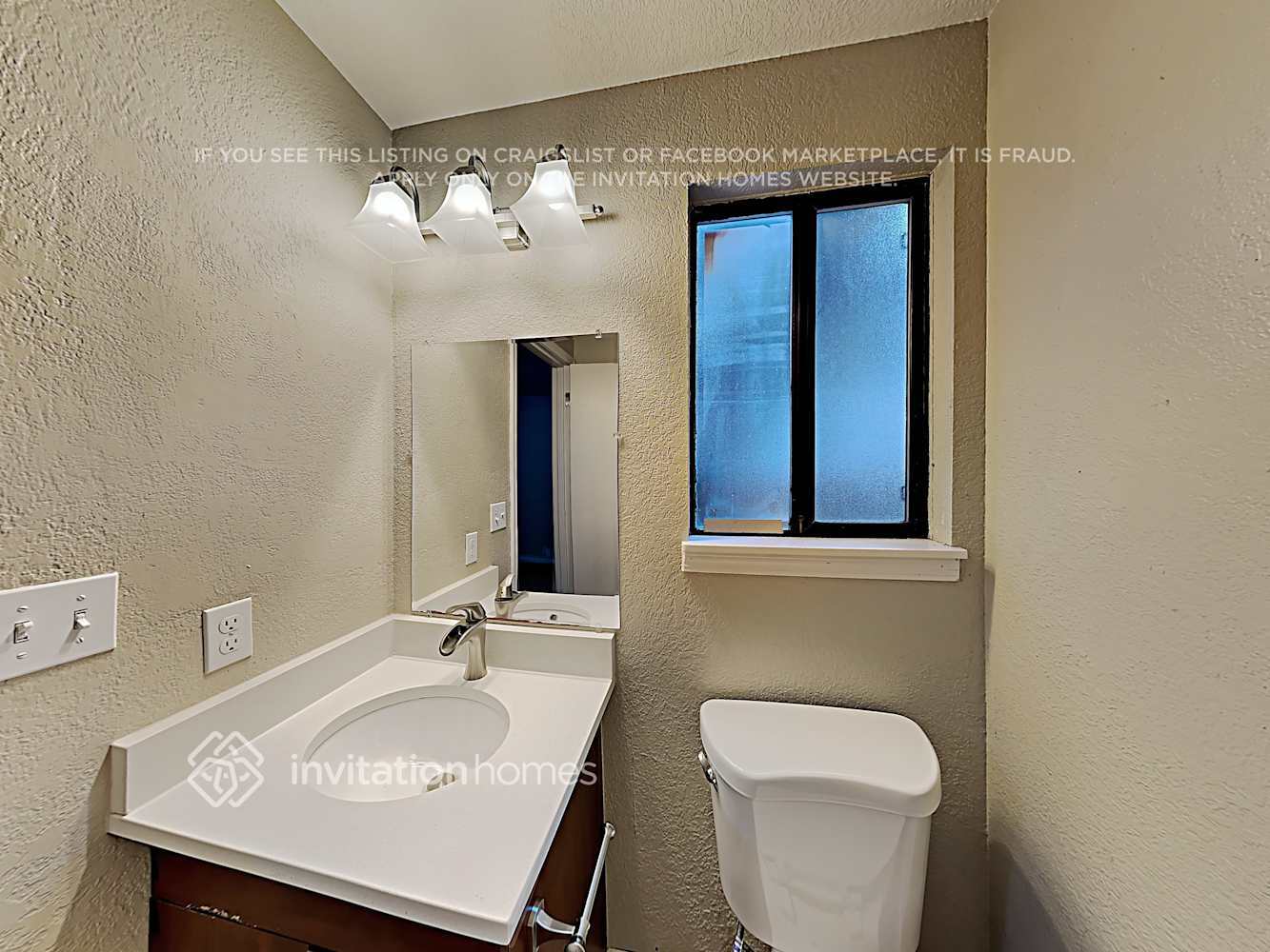 Building Photo - 8927 16th Pl SE