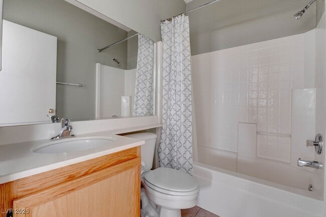 Building Photo - 332 Sonoma Valley St