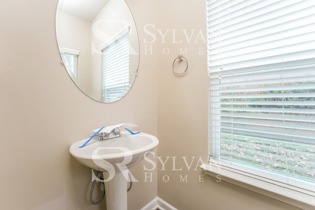 Building Photo - Living where You Love is Good for your Heart!