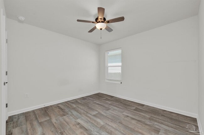 Building Photo - 5557 Galahad Trl