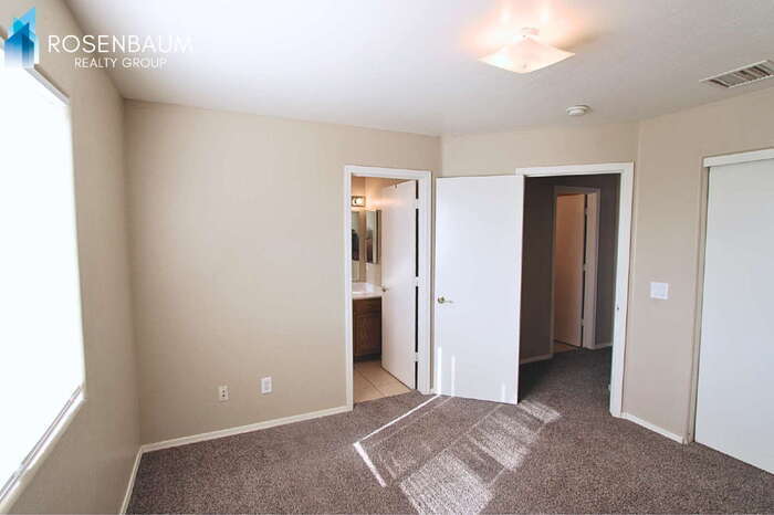 Building Photo - 15547 S Moon Valley Rd