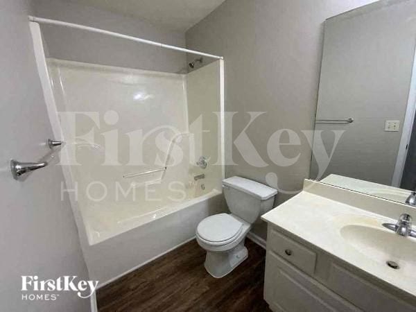 Building Photo - 1585 Heatherton Rd