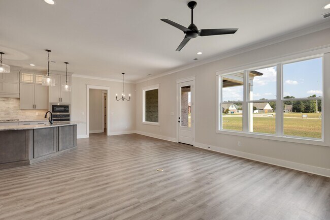 Building Photo - 5056 Jon Oak Dr