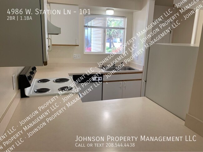 Building Photo - 4986 W Station Ln
