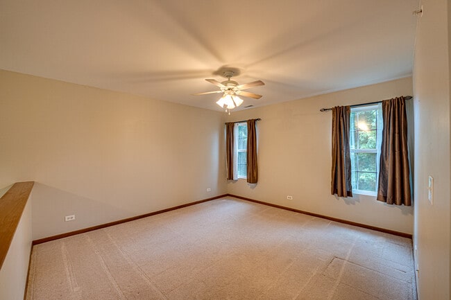 Building Photo - 3904 Preston Dr
