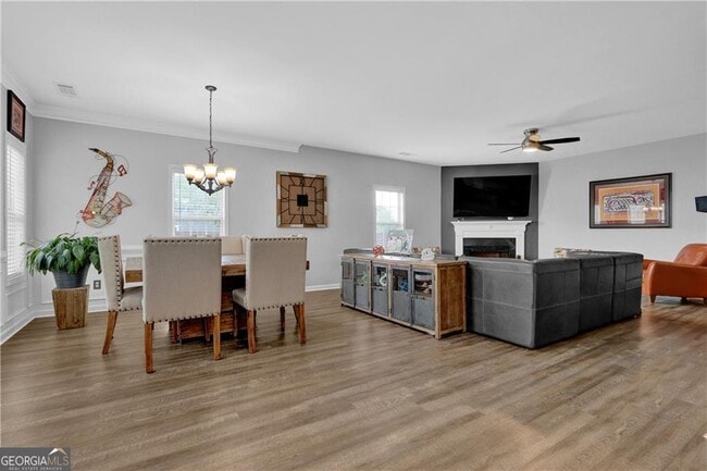 Building Photo - 2145 Waterford Park Dr