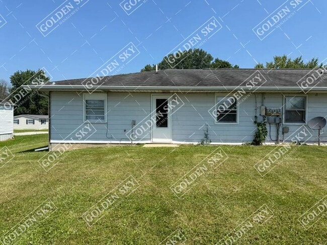 Building Photo - 6407 E Piccadilly Rd