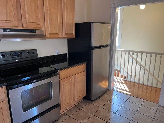 Building Photo - 4188LC Manchester Ave