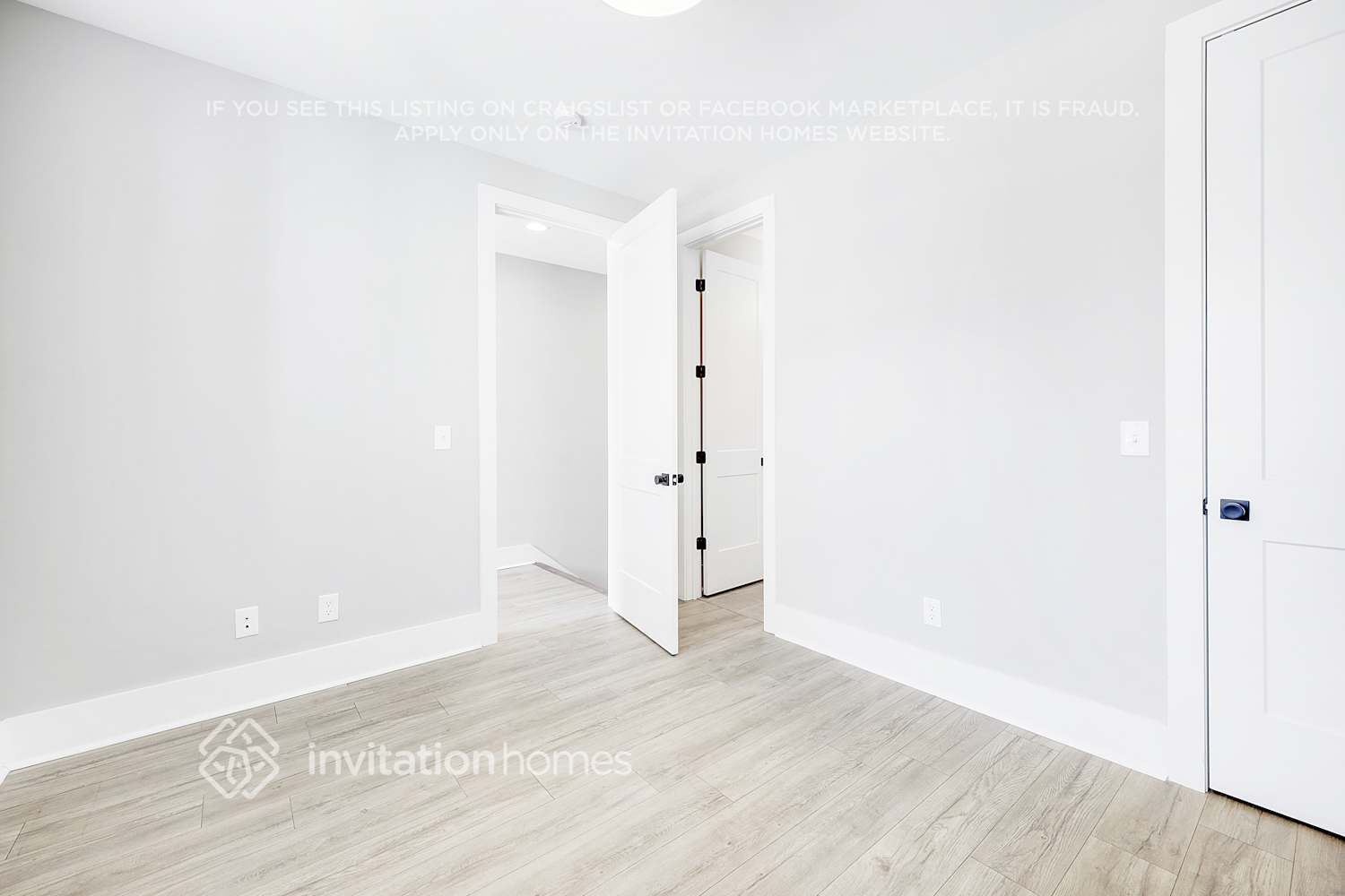 Building Photo - 647 Vernon Ave