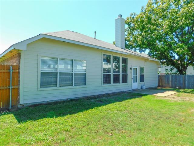 Building Photo - 8313 Montecito Dr