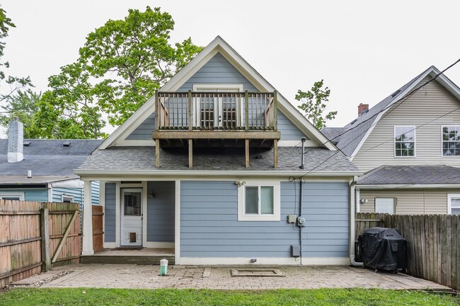 Building Photo - 1624 Fletcher Ave