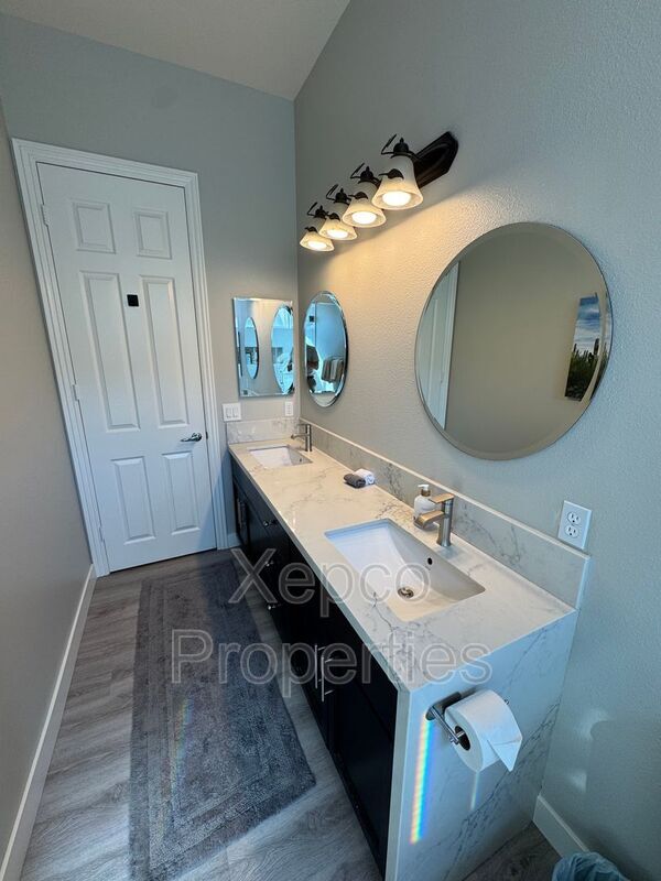 Building Photo - 137 Traviso Dr