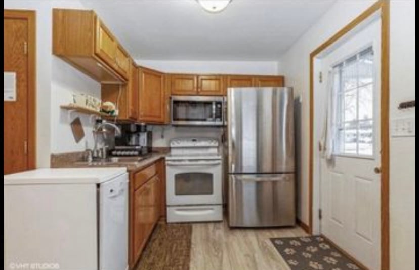 Building Photo - 3479 S 66th St
