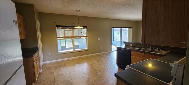 Building Photo - 416 Gannet Ct