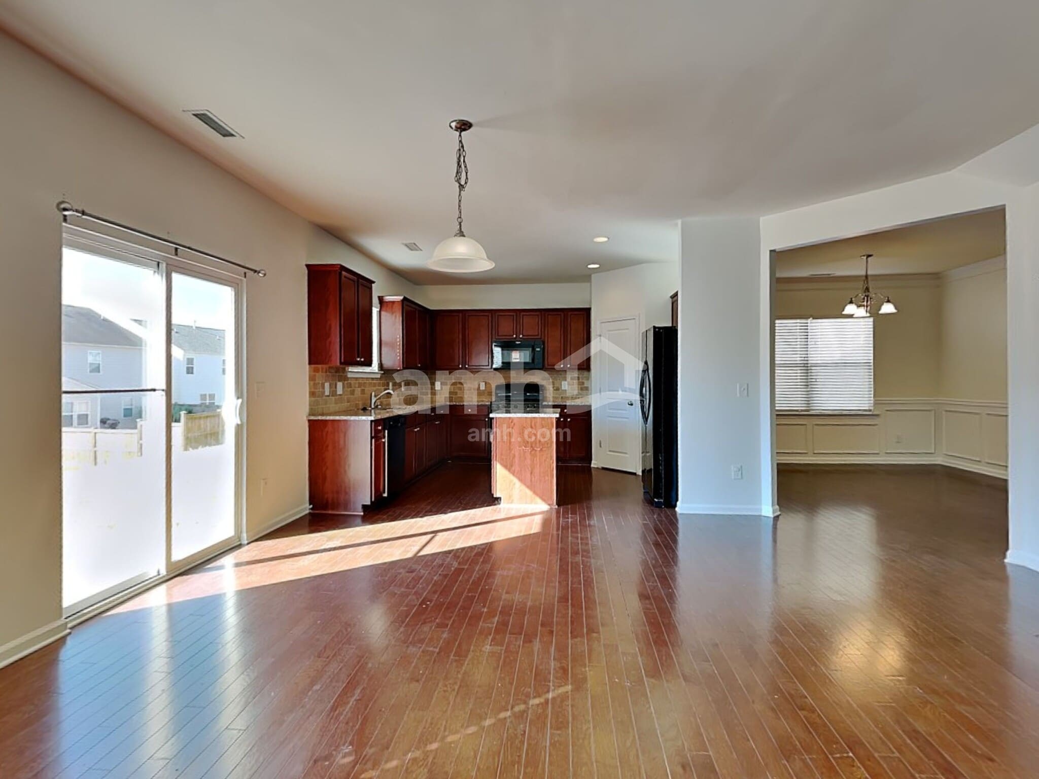 Building Photo - 8112 Hovingham Way