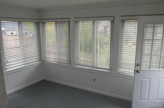 Building Photo - 3625 Rockingham Rd