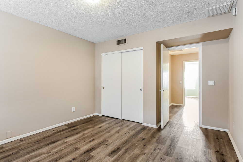 Building Photo - 4755 W Oraibi Dr