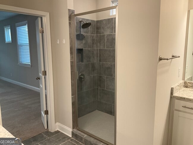 Building Photo - 240 Hollis St