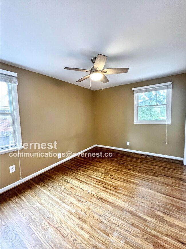 Building Photo - 1020 Delmas Ave