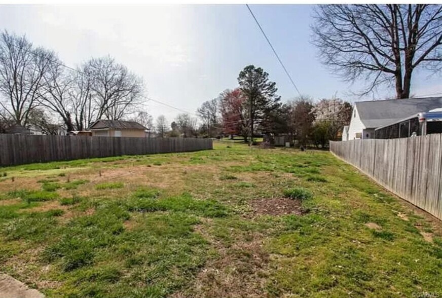 Building Photo - 2316 Carlisle Ct