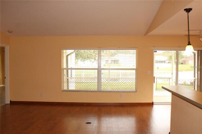 Building Photo - 11479 Walden Loop