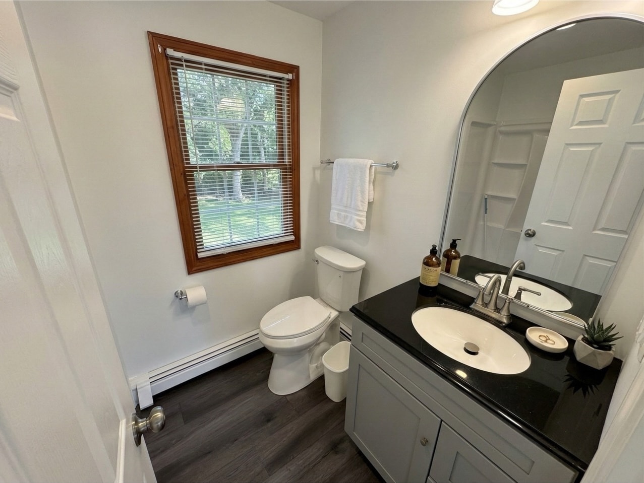 Building Photo - 36 Park Ave