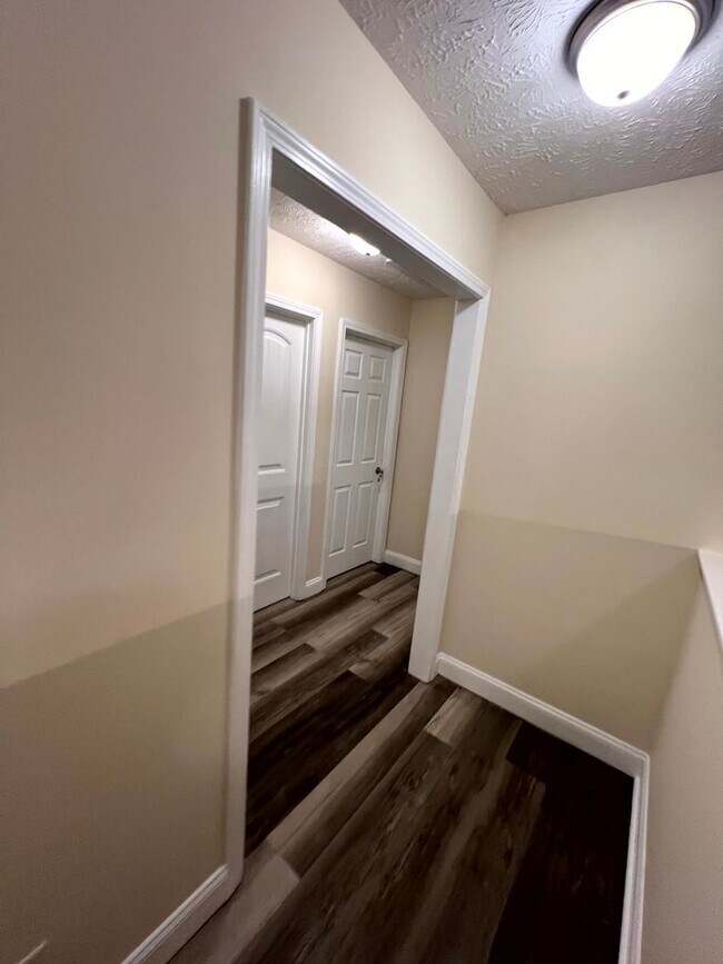 Building Photo - 2458 Market Hill Dr