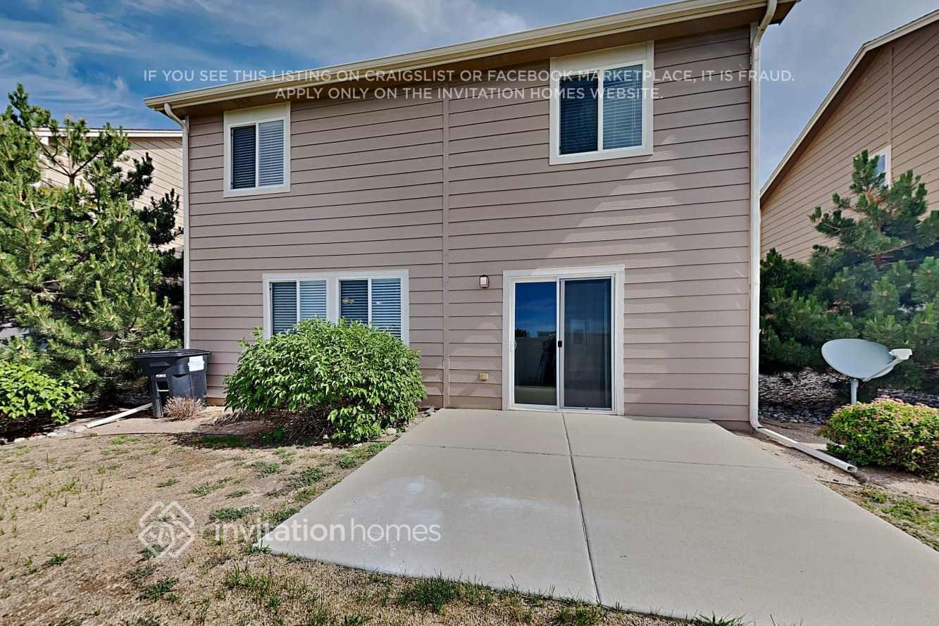 Building Photo - 7647 Manistique Dr