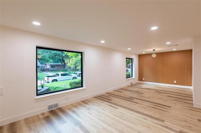 Building Photo - 7324 Edgerton Dr