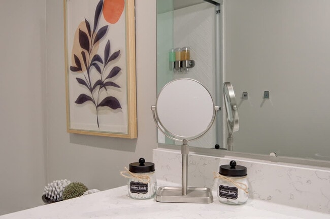 Building Photo - 110 W Beall St