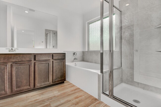 Building Photo - 18411 Cobalt Cove Ln