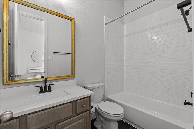 Building Photo - 1713 Waterlilly River Ln