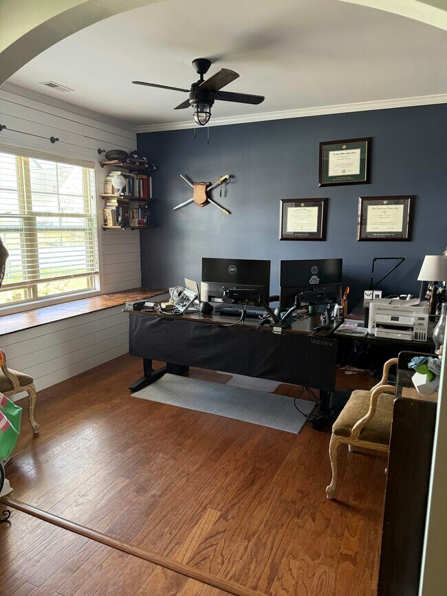 Building Photo - 205 Holmes Point Ct