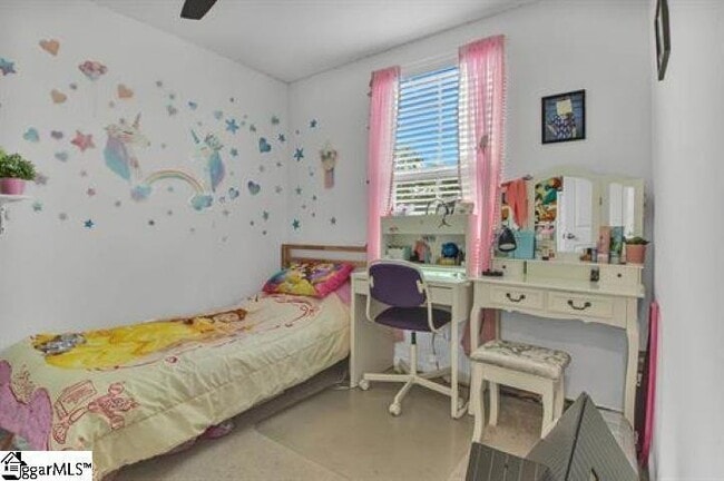 Building Photo - 34 Tidworth Dr