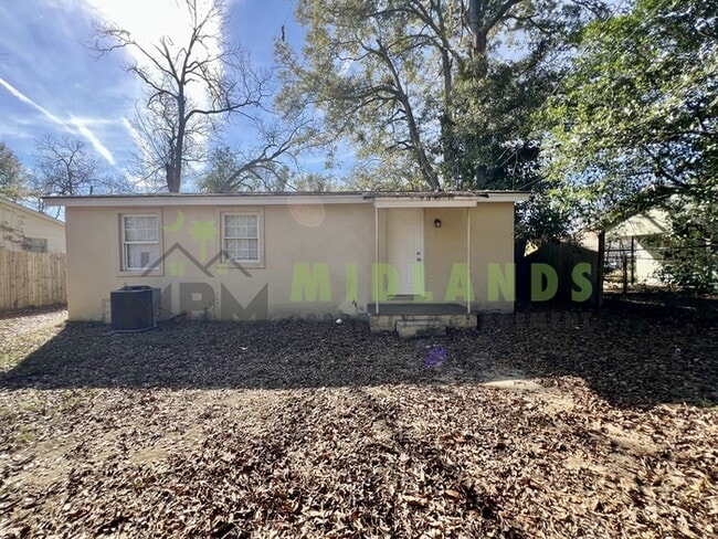 Building Photo - 472 Coleman Ave