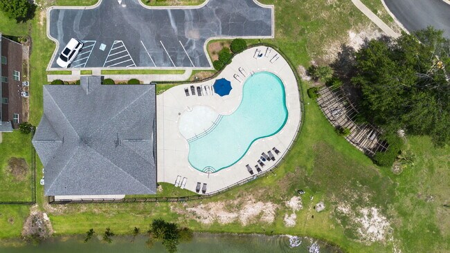 Building Photo - Now available, freshly painted with a community pool!