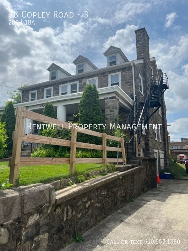 Building Photo - 38 Copley Rd