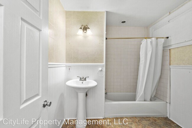 Building Photo - 4 br, 2 bath House - 334 Overbrook Blvd