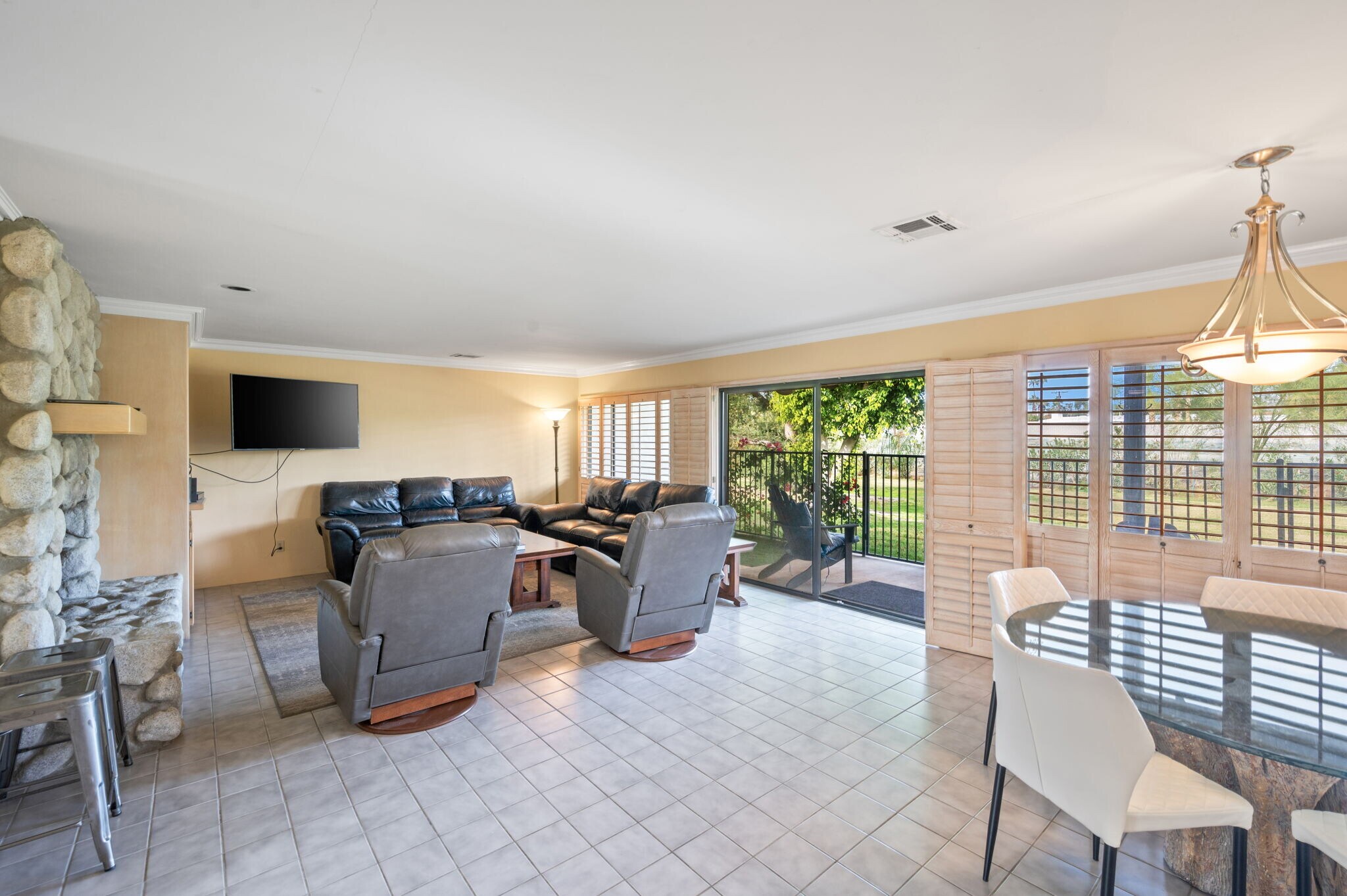 Building Photo - 78990 Bayside Ct