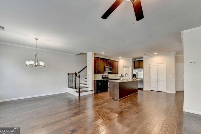 Building Photo - 5535 Lightheart Ct
